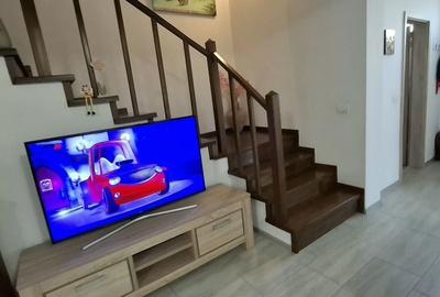 Casă cu 4 camere în Moșnița Nouă - 2