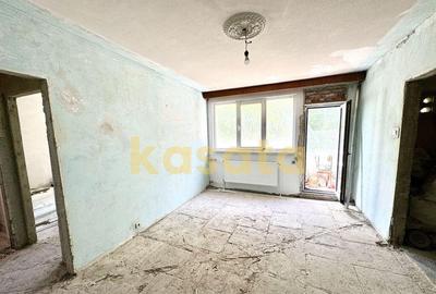 Pentru renovat - vanzare 2 camere la 200 de metri de stat... - 2