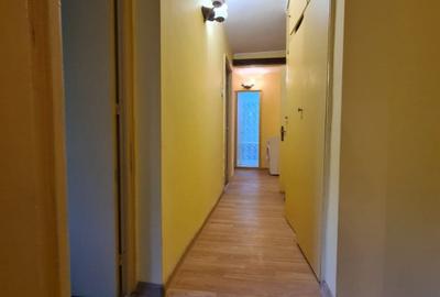 Apartament cu 4 camere decomandat în Vitan - 4