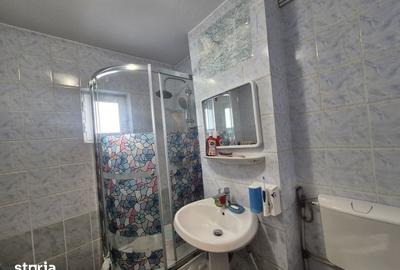 Apartament cu 3 camere în Canta - 3