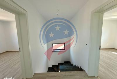 Casă cu 4 camere în Central - 4