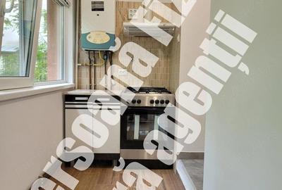 Apartament cu 3 camere decomandat în Canta - 3