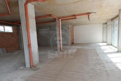 Spatiu comercial - 7