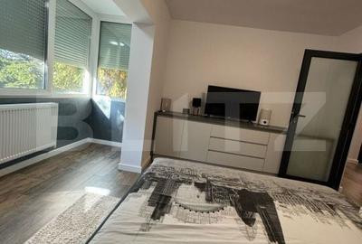 Apartament cu 4 camere decomandat în Micro 16 - 5