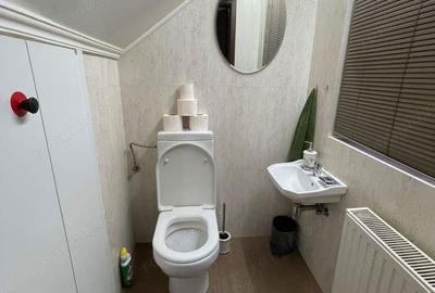 Pia?a Unirii, apartament cu trei camere. - 8