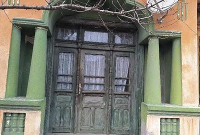 Casă cu 5 camere cu Teren 1334 Mp în Poiana Mare - 2