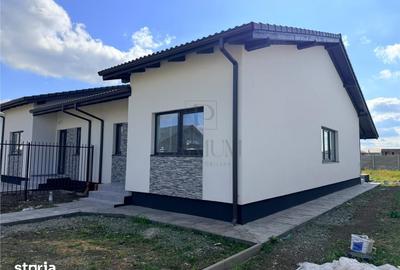 Casă cu 3 camere decomandat cu Teren 375 Mp în Moșnița Nouă - 3