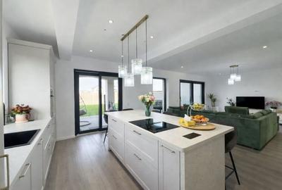 Casă individuală cu 8 camere cu Canalizare în Sânandrei - 3