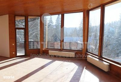 Casă cu 4 camere cu Teren 1600 Mp în Central - 8