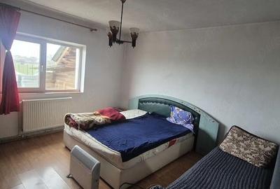 Casă cu 3 camere cu Teren 248 Mp în Lazu