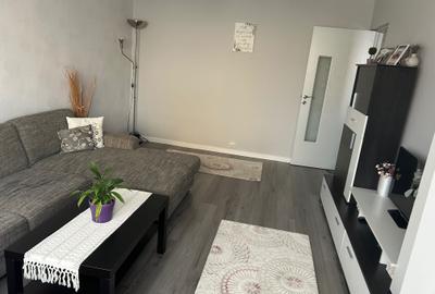 Apartament cu 3 camere decomandat în Central - 2
