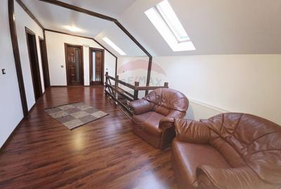 Casa /Vila de vanzare in Durau - 40