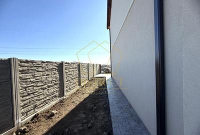 Duplex cu 3 camere cu Canalizare în Moșnița Nouă - 9