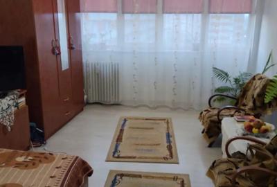 Garsonieră în Calea București - 2