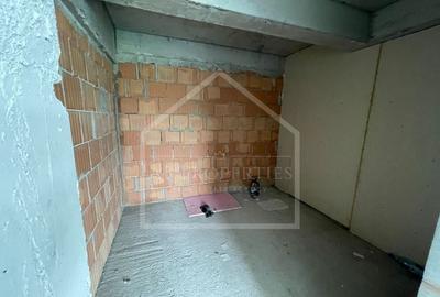 Spatiu Comecial 155 MP UTILI | 2 UNITATI - 6