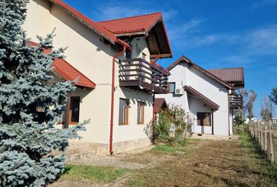 Casă individuală cu 8 camere în Mamaia-Sat