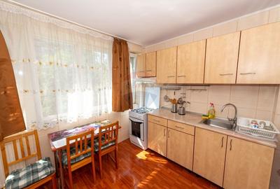 Apartament cu 3 camere semidecomandat, mobilat în Titan - 4