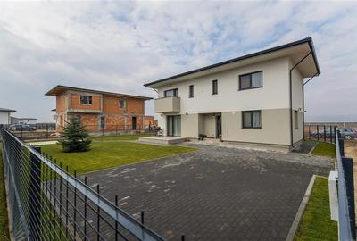 Casa calitativ certificat, toate utilitatile, Cristian, Brasov - 16