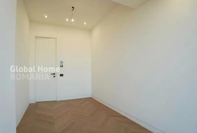 Apartament cu 3 camere semidecomandat în Aviației