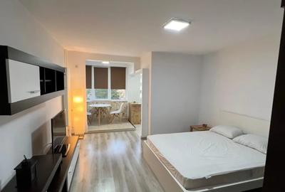 Garsonieră decomandată în Titan - 6