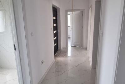 Casă cu 4 camere în Giarmata - 4
