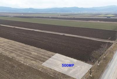 Teren de 500 mp, în Cristian