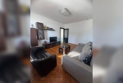 Apartament cu 2 camere decomandat în Central - 3