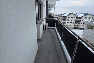 Apartament cu 3 camere decomandat în Miroslava - 11