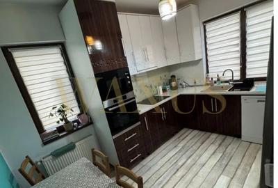 Casă individuală cu 4 camere cu Canalizare în Florești - 2