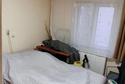 Apartament cu 4 camere decomandat în Micro 17 - 5