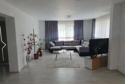 Casă cu Teren 820 Mp în Poiana - 4