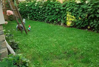 Casă în Vatra Satului - 7