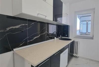 Apartament cu 2 camere decomandat în Mircea cel Bătrân