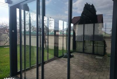 Casă cu 7 camere cu Teren 460 Mp în Central