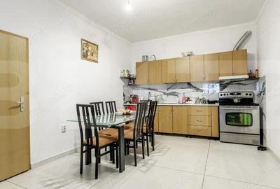 Casa de vanzare, 700 mp, teren de 1015 mp, strada Andrei Saguna - 1