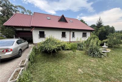 Casă cu 5 camere cu Teren 1596 Mp în Central - 6