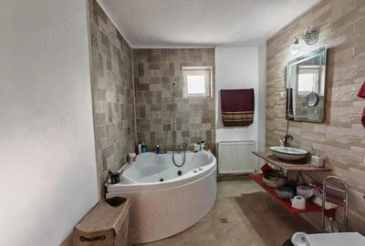 Casa de vanzare Mangalia, zona de case - 12