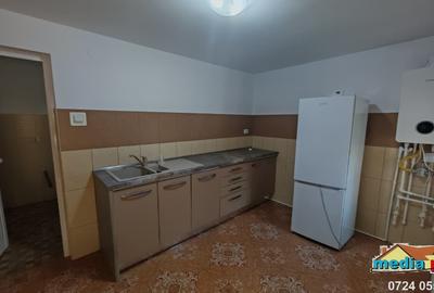 Casă individuală cu 5 camere cu Teren 686 Mp în Piața Centrală - 7