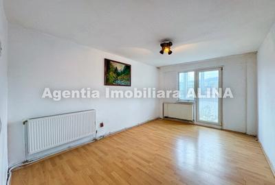 Apartament cu 2 camere decomandat în Micro 15 - 16