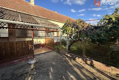 Casa individuala cu 3 camere si teren de 1577 mp, Bucovat central - 2