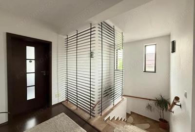 Casă cu Teren 700 Mp în Strejnicu - 14