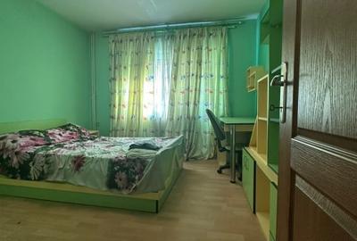 Spatios! Ap. 3 camere decomandat, zona Garii, etaj 2. - 7