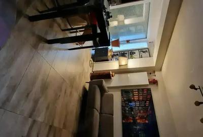 Apartament cu 3 camere semidecomandat în 1 Mai - 10