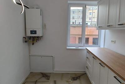 Apartament cu 2 camere în Decebal - 5