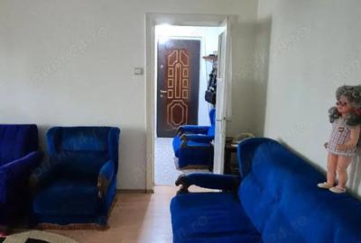 Vanzare apartament doua camere Ploie?ti - 8
