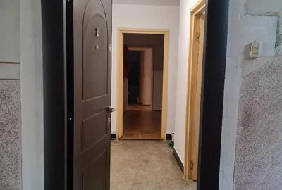 Apartament cu 3 camere decomandat în Central - 3