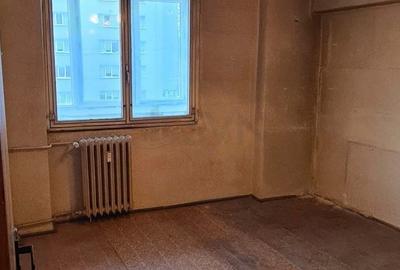 Apartament cu 3 camere decomandat în Lacul Tei - 9