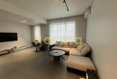 Apartament cu 2 camere semidecomandat, mobilat în 13 Septembrie - 5
