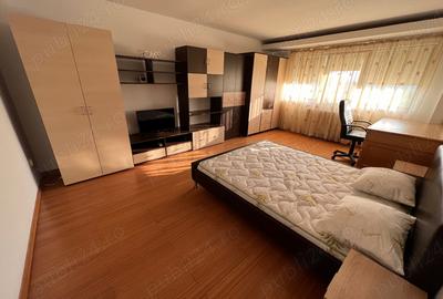 Inchiriez apartamant 1 camera Regal Residence