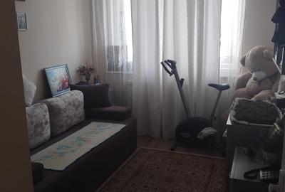 Apartament cu 3 camere circular în Far - 5